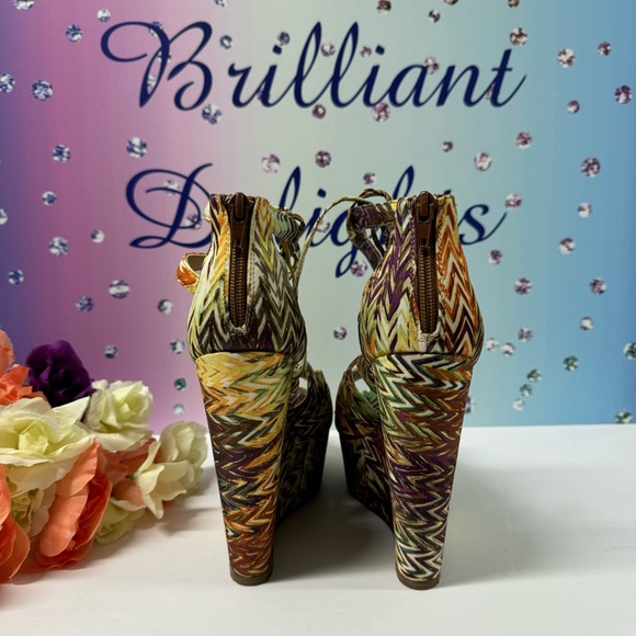 SALE TRIBAL ULTRA HIGH PLATFORM WEDGES - Picture 12 of 14